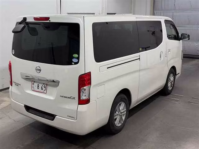 NISSAN NV350 CARAVAN