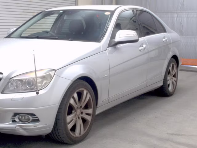 MERCEDES-BENZ C-CLASS