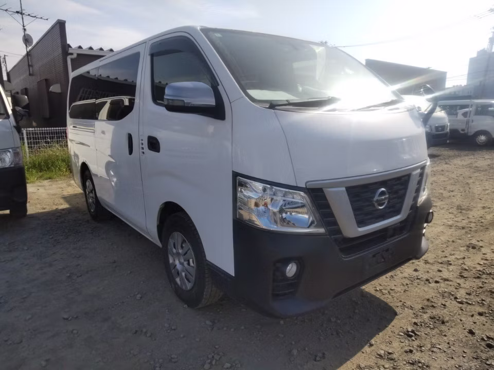 NISSAN NV350 CARAVAN