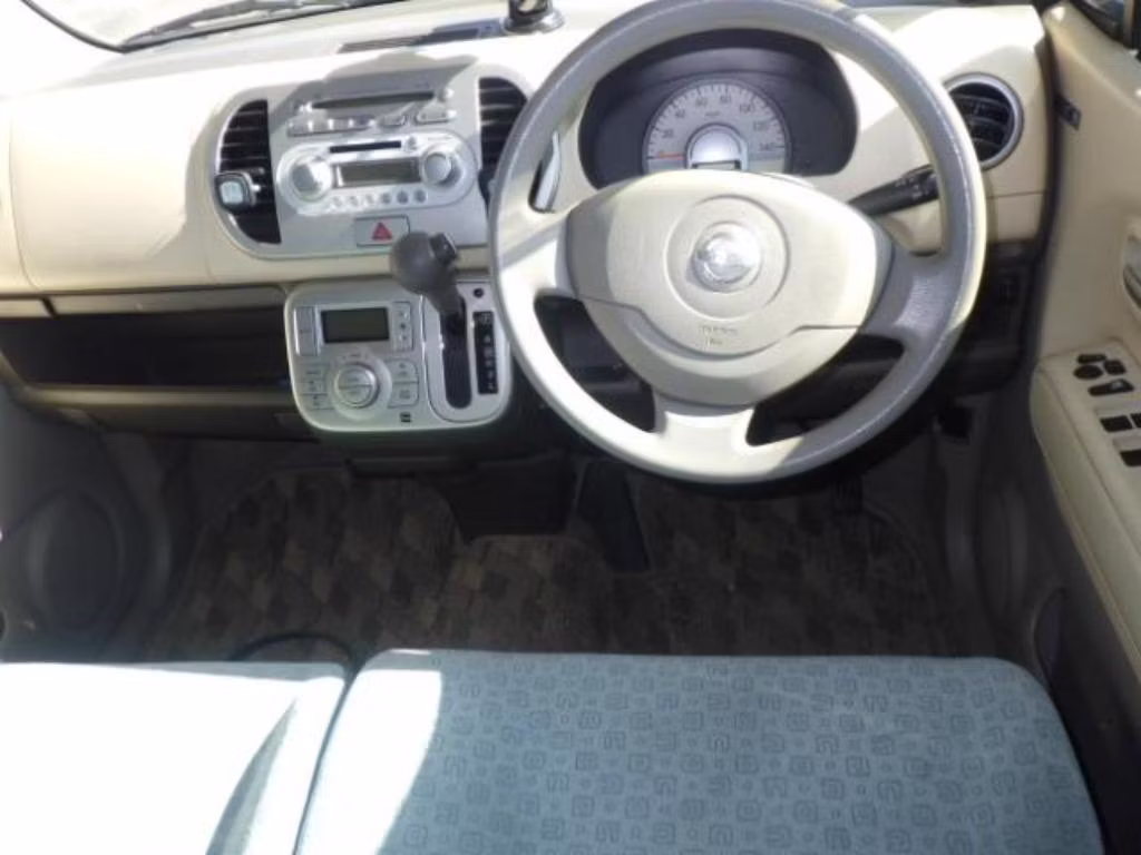NISSAN MOCO