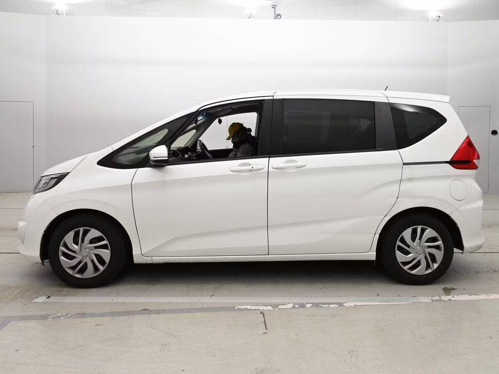 HONDA FREED+