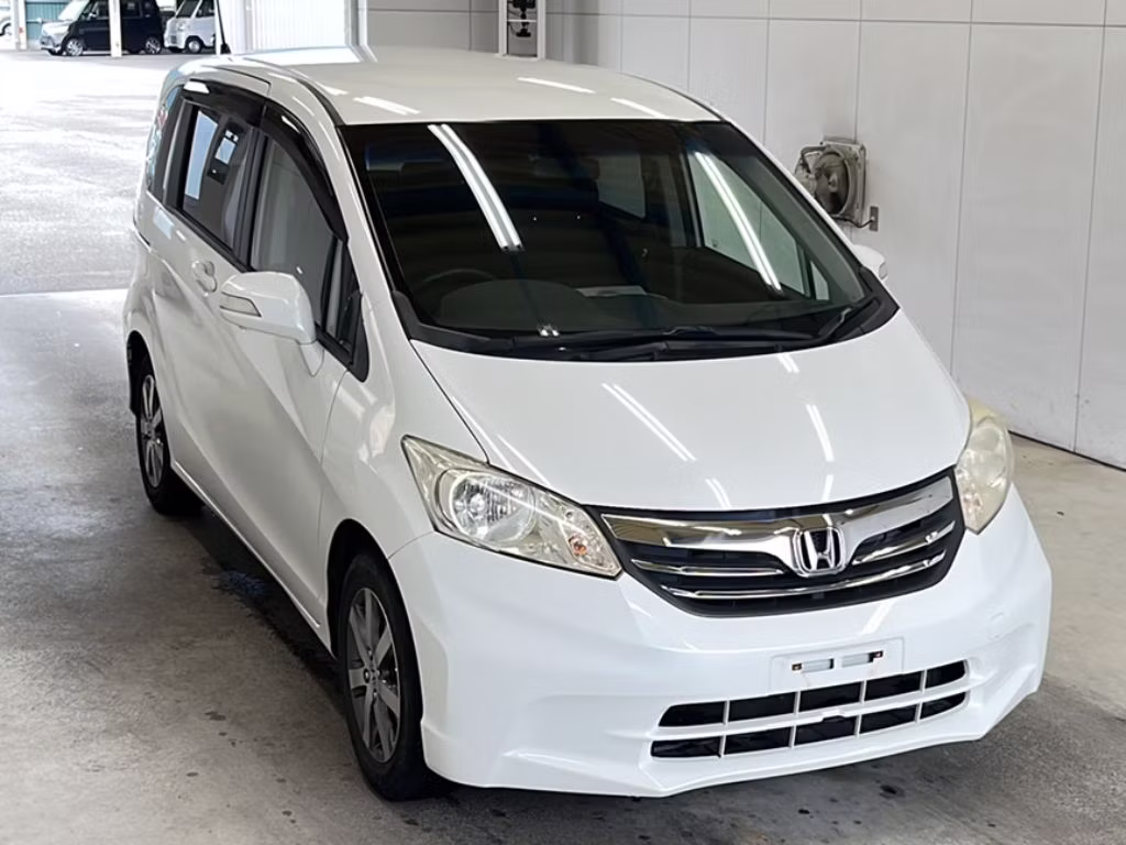 HONDA FREED