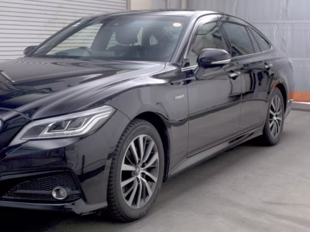 TOYOTA CROWN