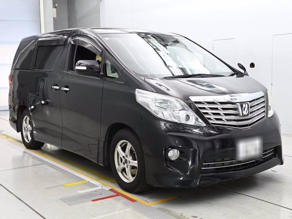 TOYOTA ALPHARD