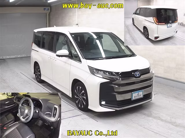 TOYOTA NOAH