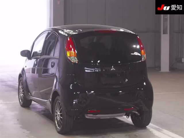 MITSUBISHI I