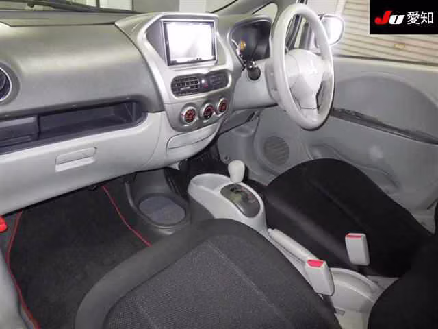 MITSUBISHI I