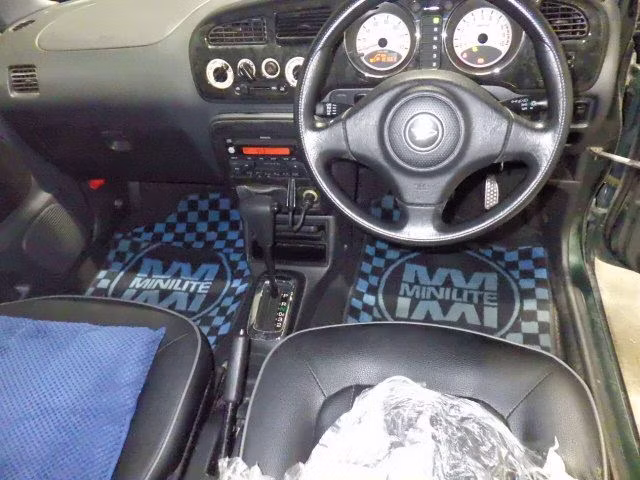 DAIHATSU MIRA GINO