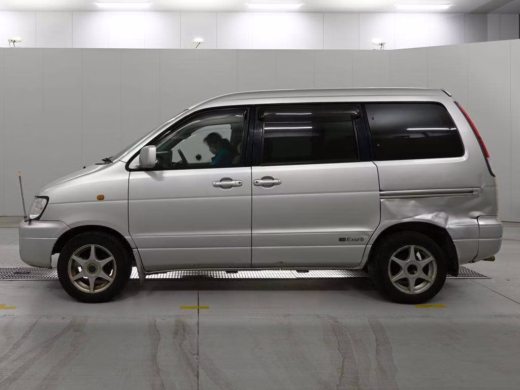 TOYOTA LITE ACE NOAH