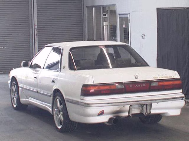 TOYOTA CHASER