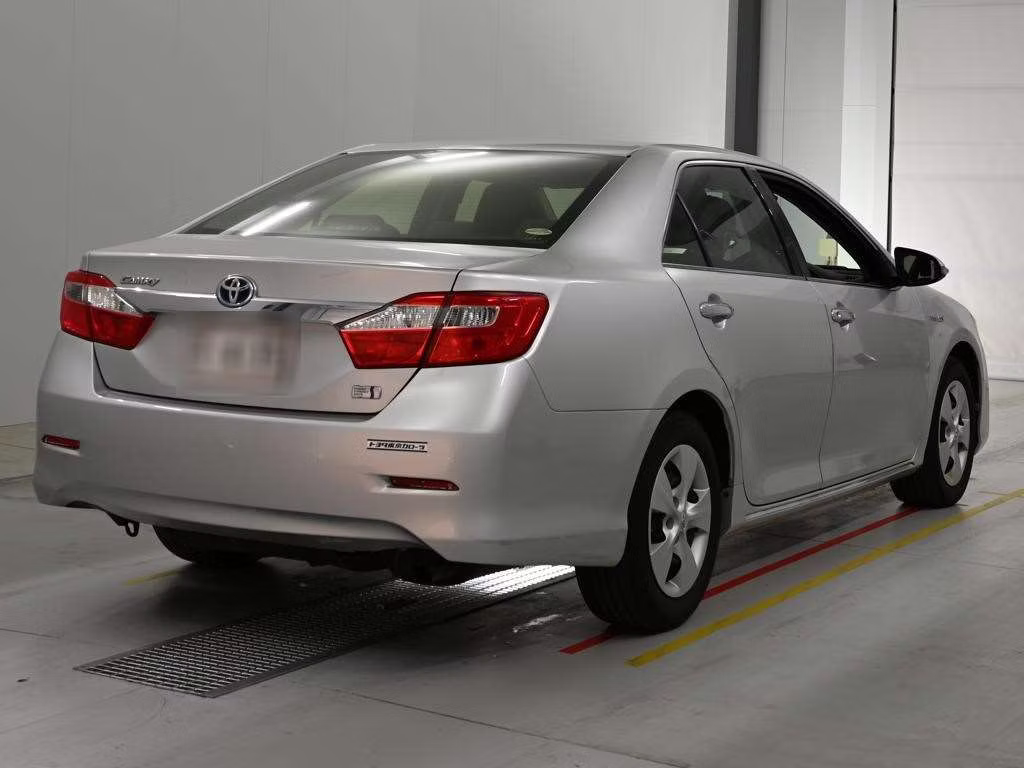 TOYOTA CAMRY