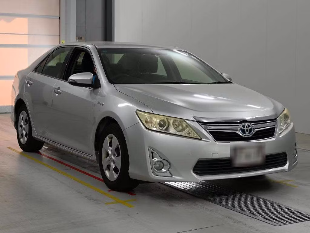TOYOTA CAMRY
