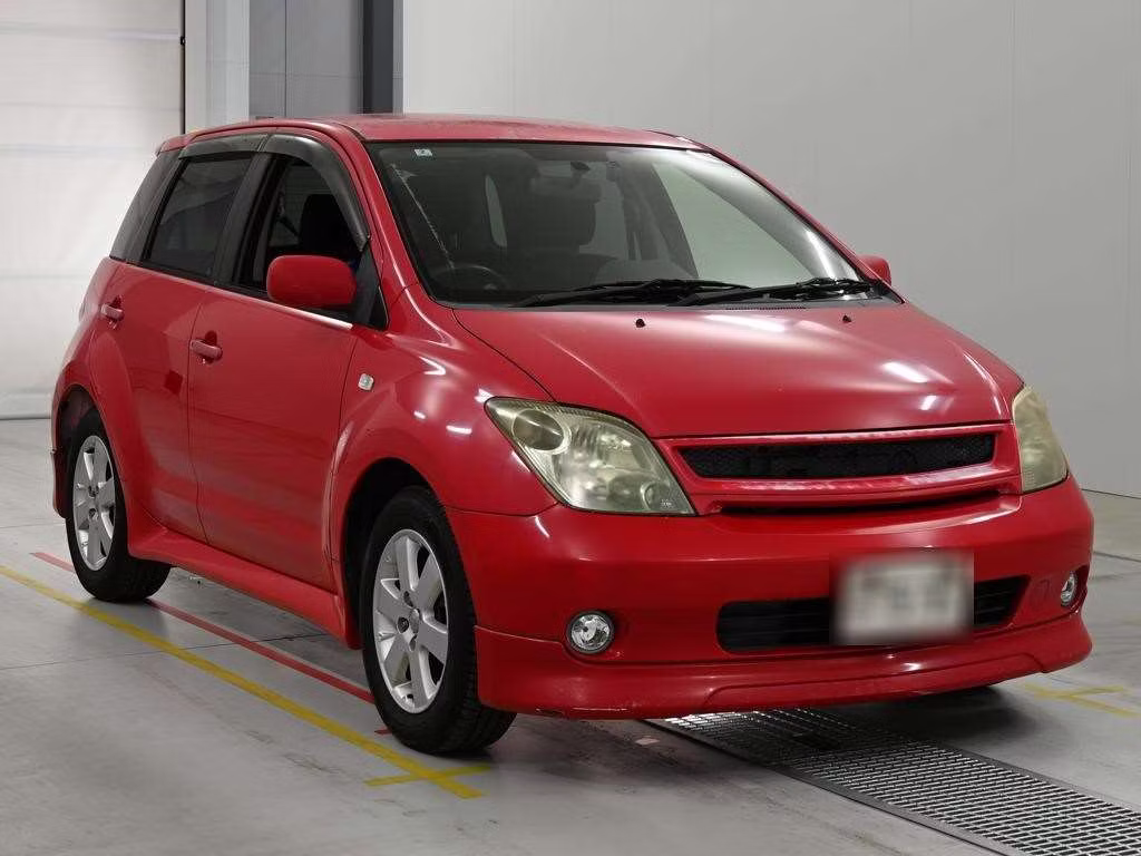 TOYOTA IST