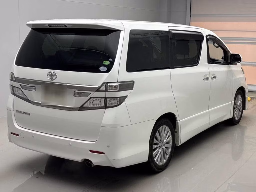 TOYOTA VELLFIRE