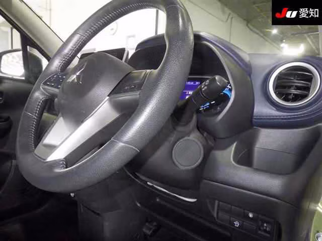 MITSUBISHI EK X