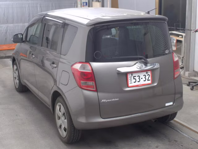 TOYOTA RACTIS