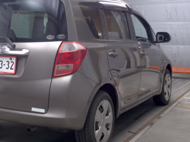 TOYOTA RACTIS