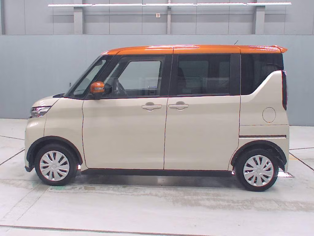 MITSUBISHI EK SPACE