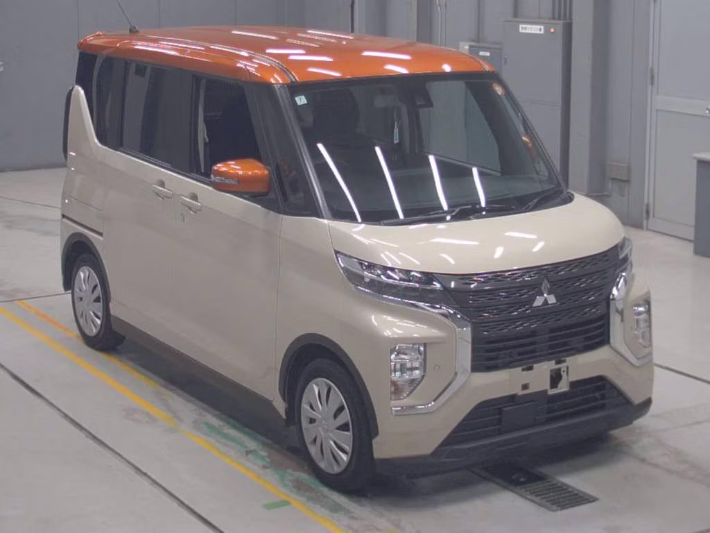 MITSUBISHI EK SPACE