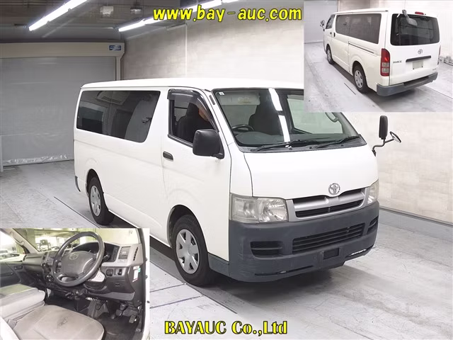 TOYOTA REGIUS ACE