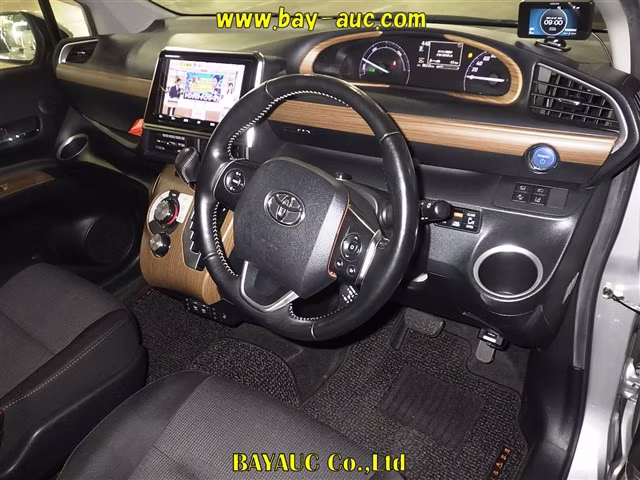 TOYOTA SIENTA