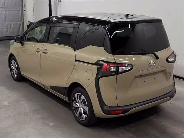 TOYOTA SIENTA