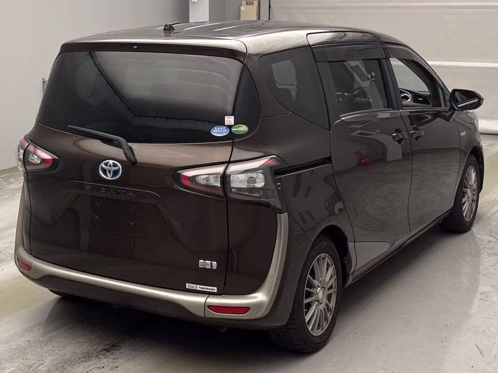 TOYOTA SIENTA
