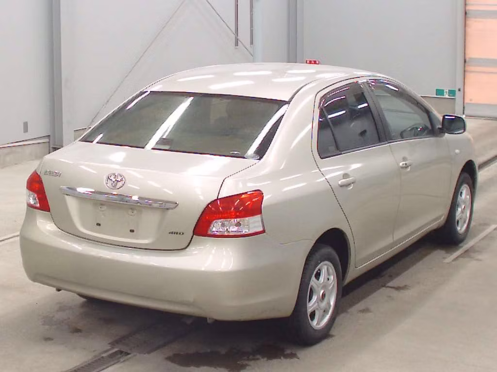 TOYOTA BELTA