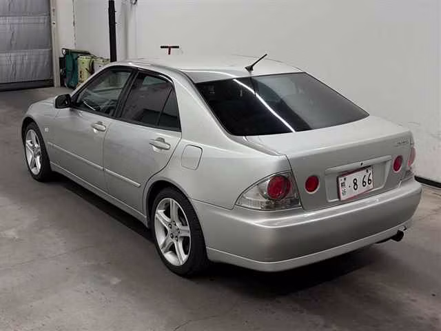 TOYOTA ALTEZZA