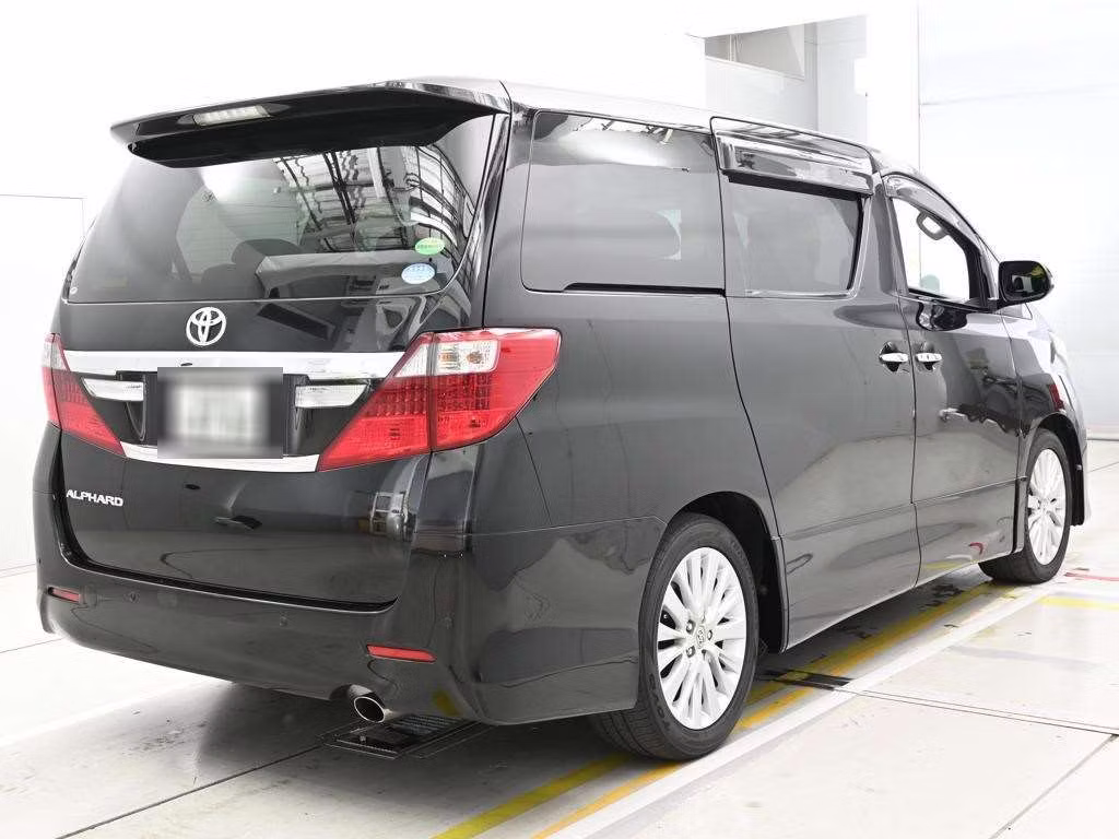TOYOTA ALPHARD