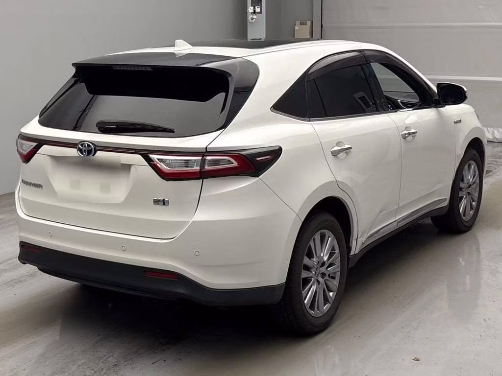 TOYOTA HARRIER
