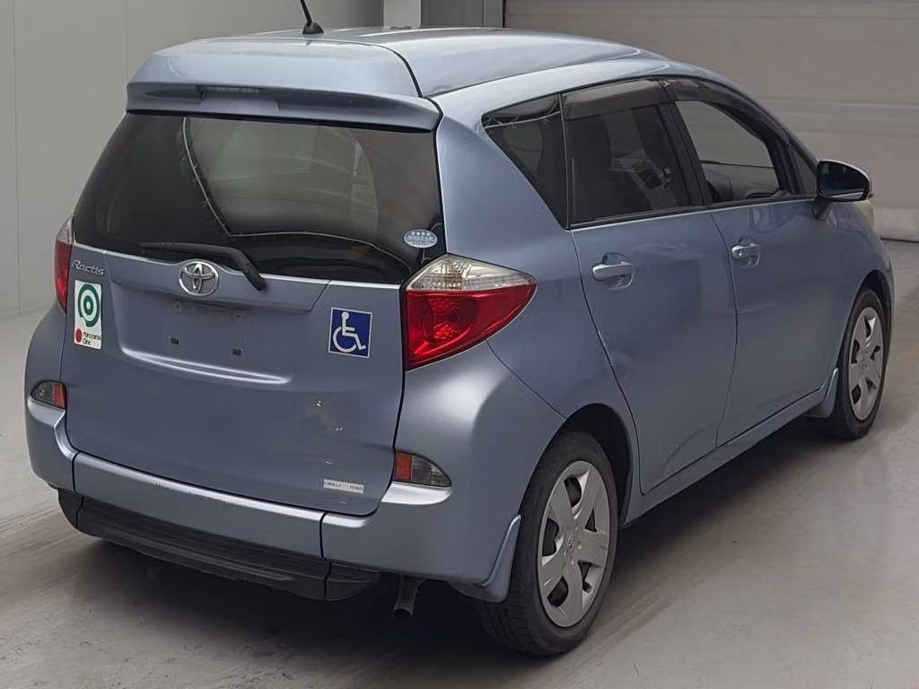 TOYOTA RACTIS