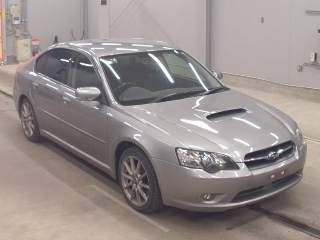 SUBARU LEGACY B4