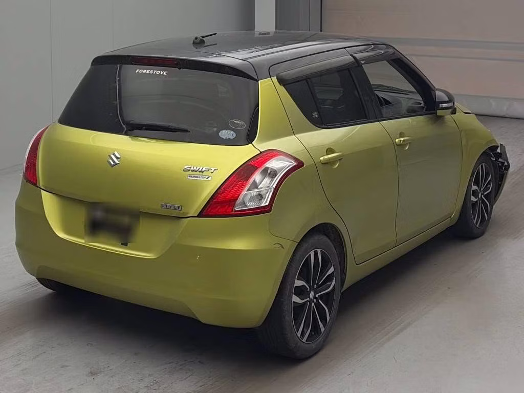 SUZUKI SWIFT