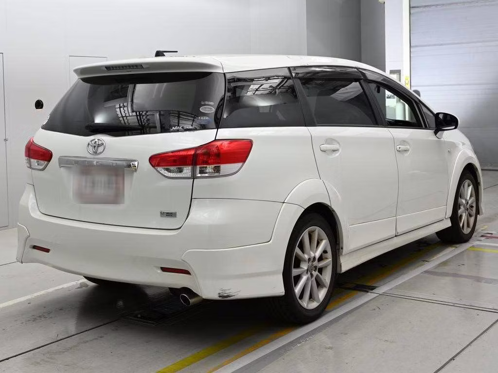 TOYOTA WISH
