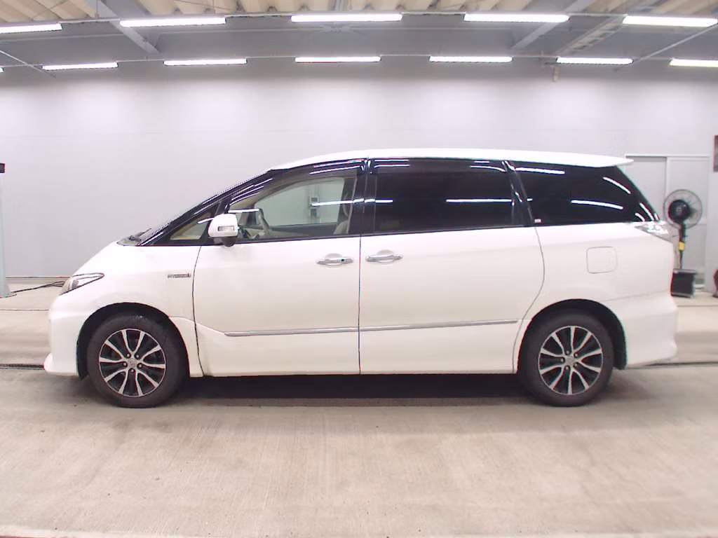 TOYOTA ESTIMA