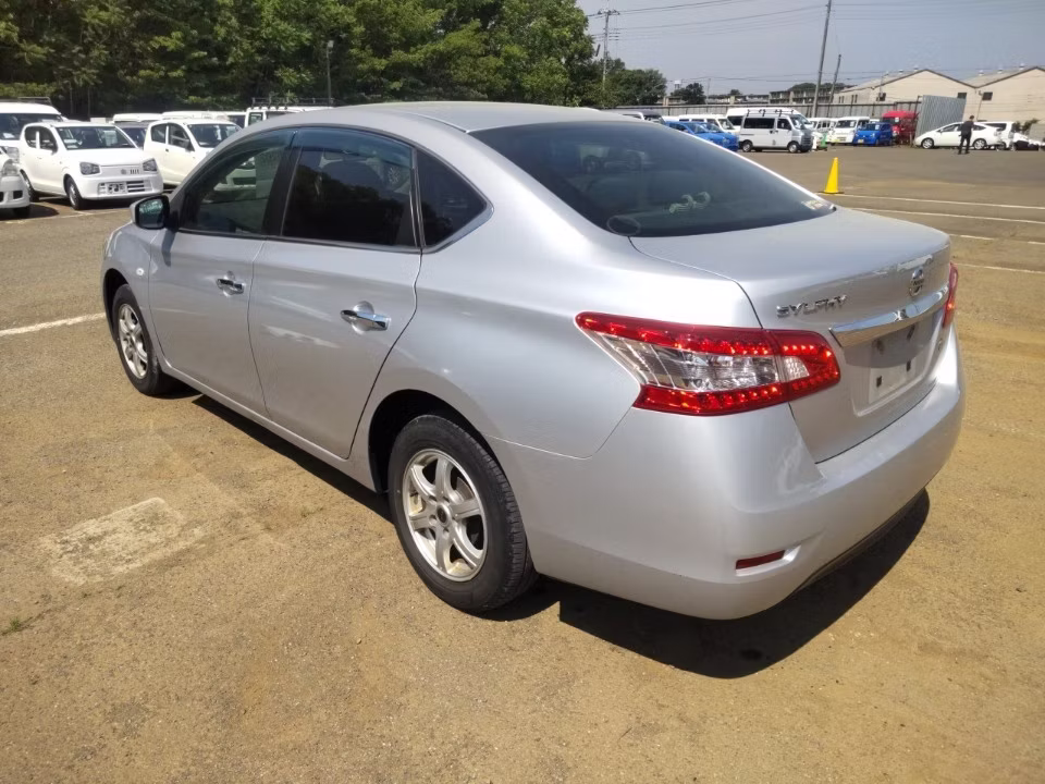 NISSAN SYLPHY