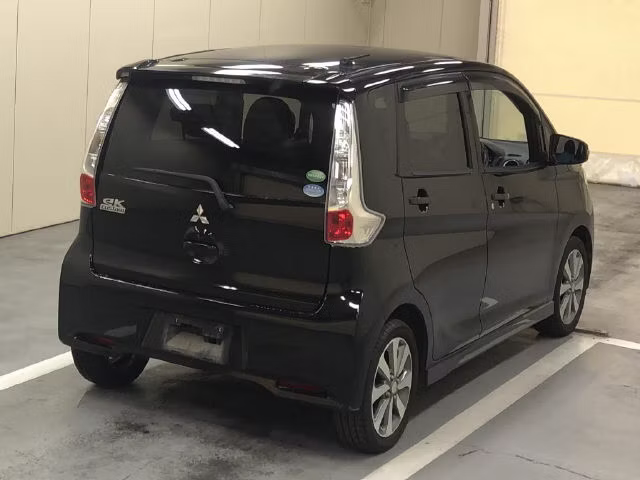 MITSUBISHI EK CUSTOM