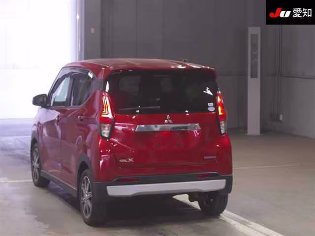 MITSUBISHI EK X