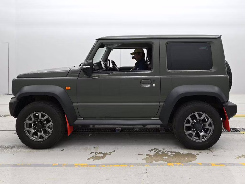 SUZUKI JIMNY SIERRA