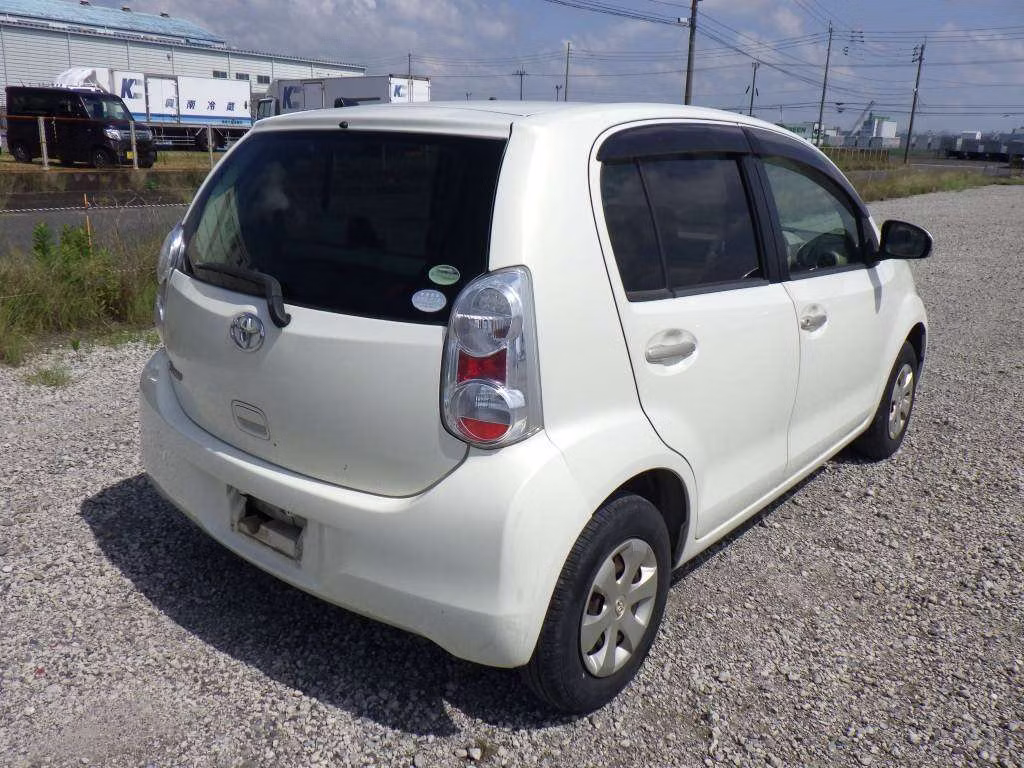 TOYOTA PASSO