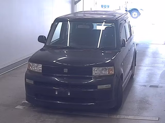 TOYOTA BB