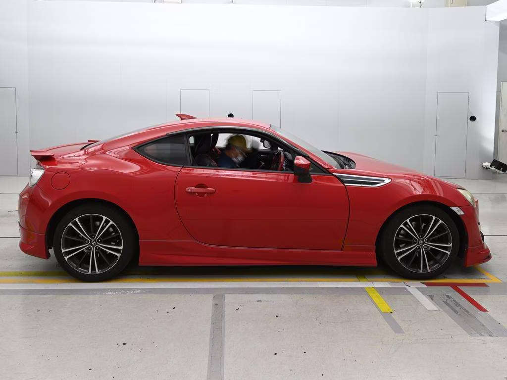 TOYOTA GT 86