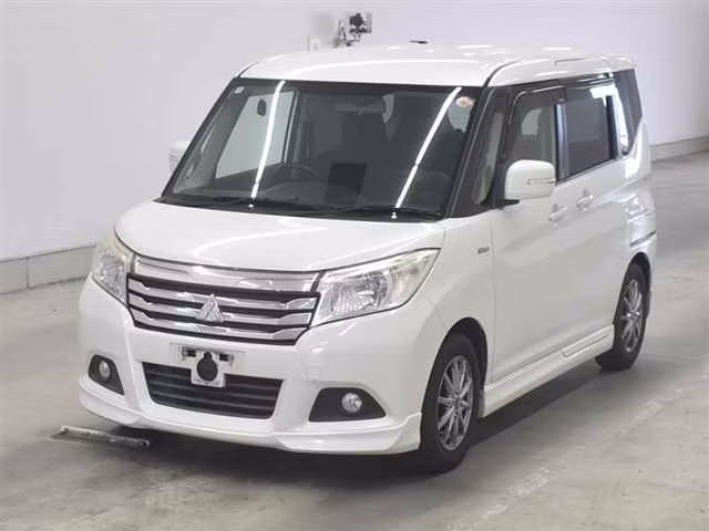 MITSUBISHI DELICA D:2