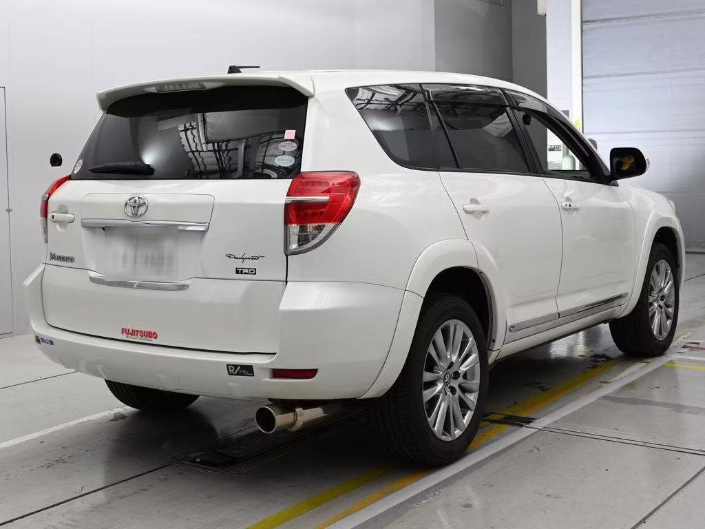 TOYOTA VANGUARD