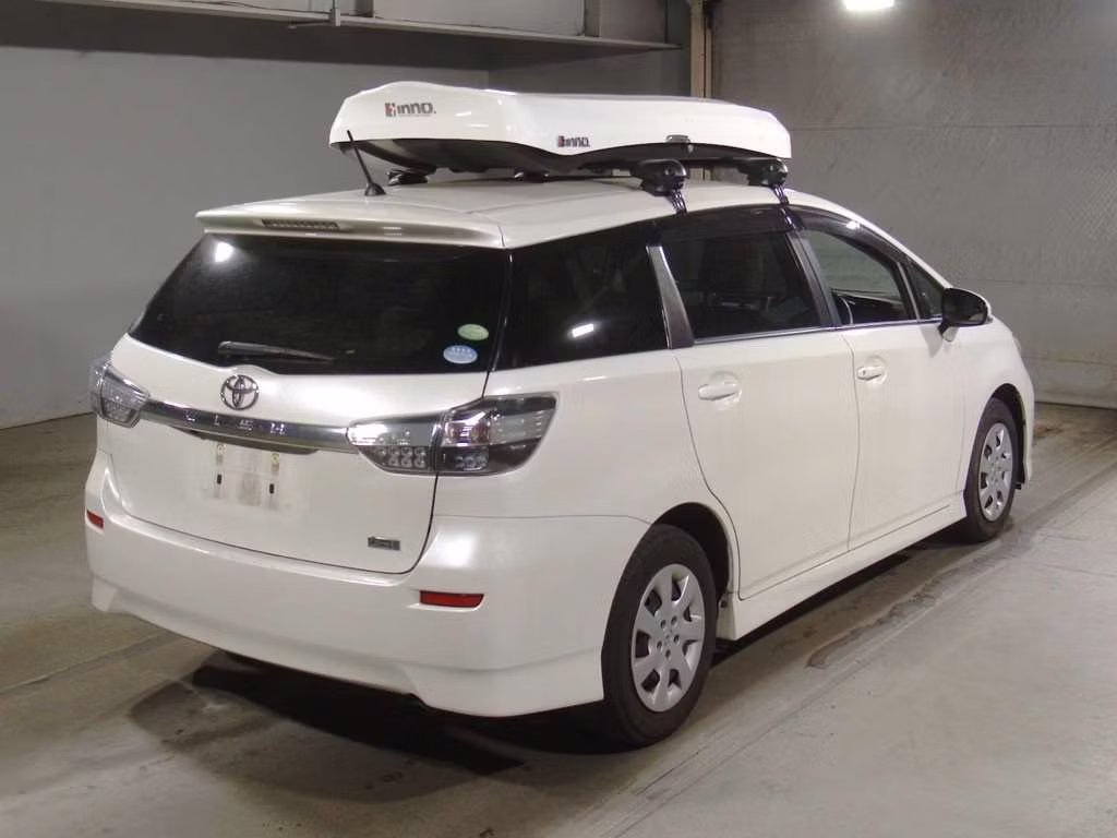 TOYOTA WISH