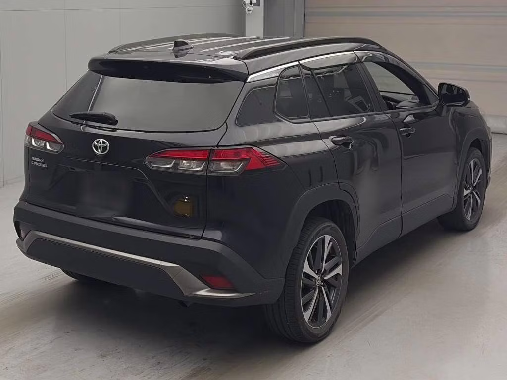 TOYOTA COROLLA CROSS