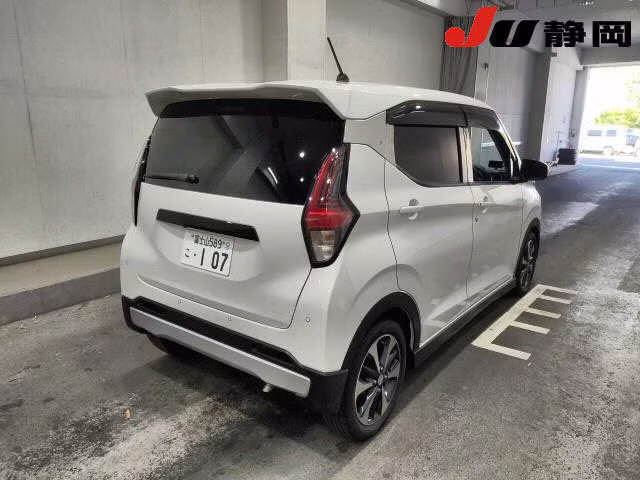 MITSUBISHI EK X