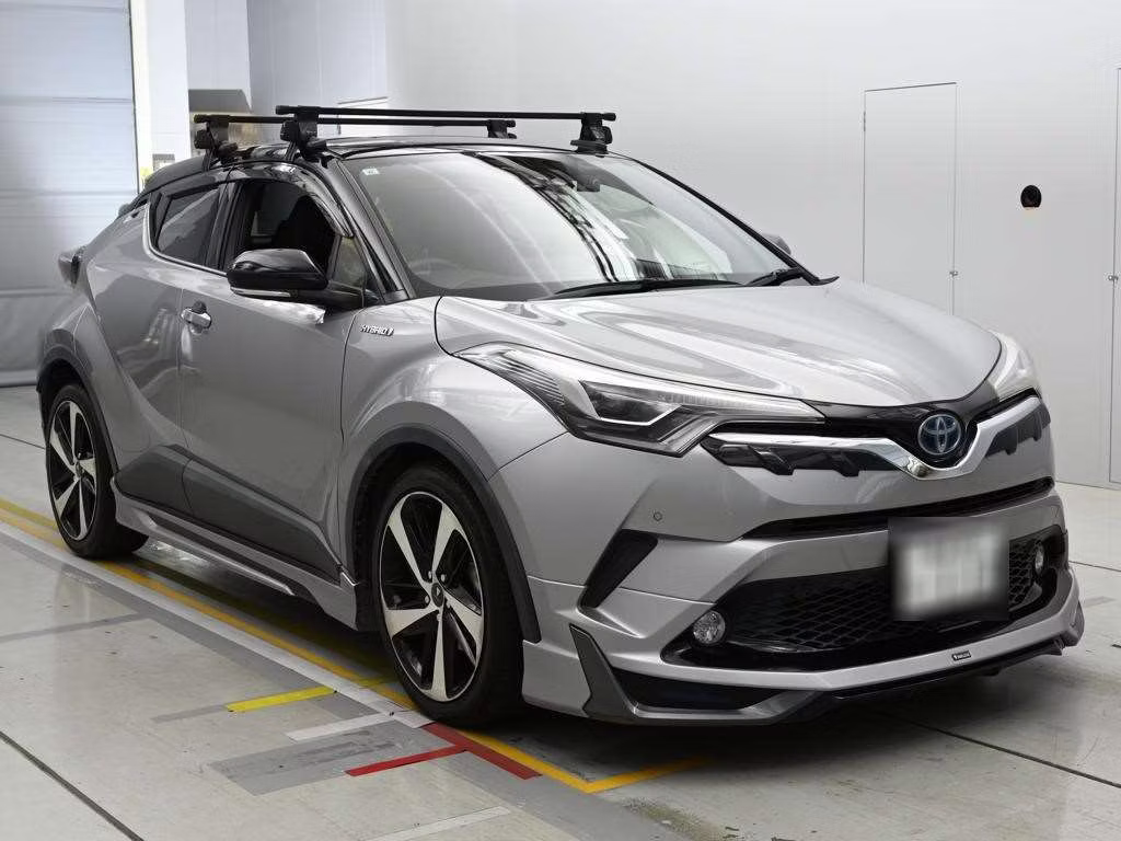 TOYOTA C-HR