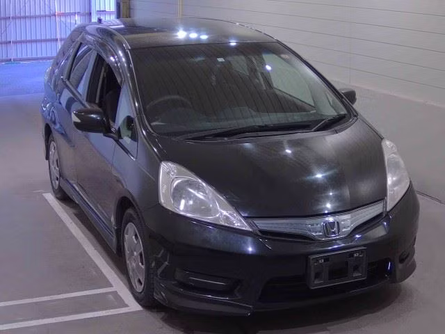 HONDA FIT SHUTTLE